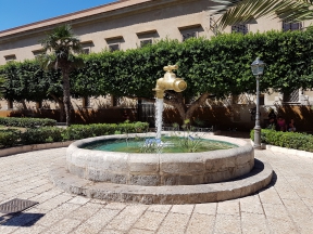 Fontana Piazza Terrasini